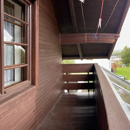 House No. 35 Stola